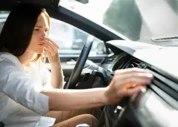 Comment retrouver l'odeur du neuf dans la voiture ?